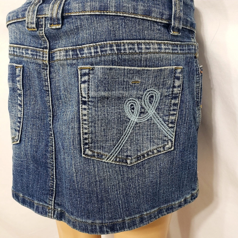 Urban Behavior Jean Skirt Size Small EUC - Picture 5 of 8